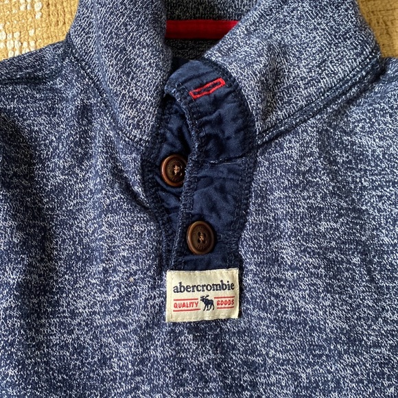 Abercrombie sweater *3for10* - Picture 2 of 2